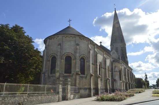 église Saint-Aignan de Trévières