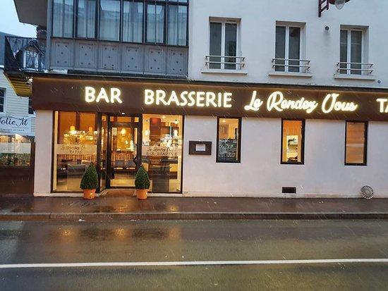 BAR BRASSERIE Le RENDEZ VOUS
