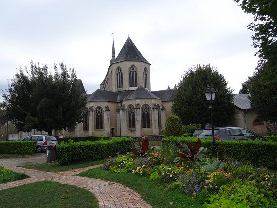 Église Notre Dame de Mamers