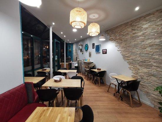 Dellys Bar a Couscous