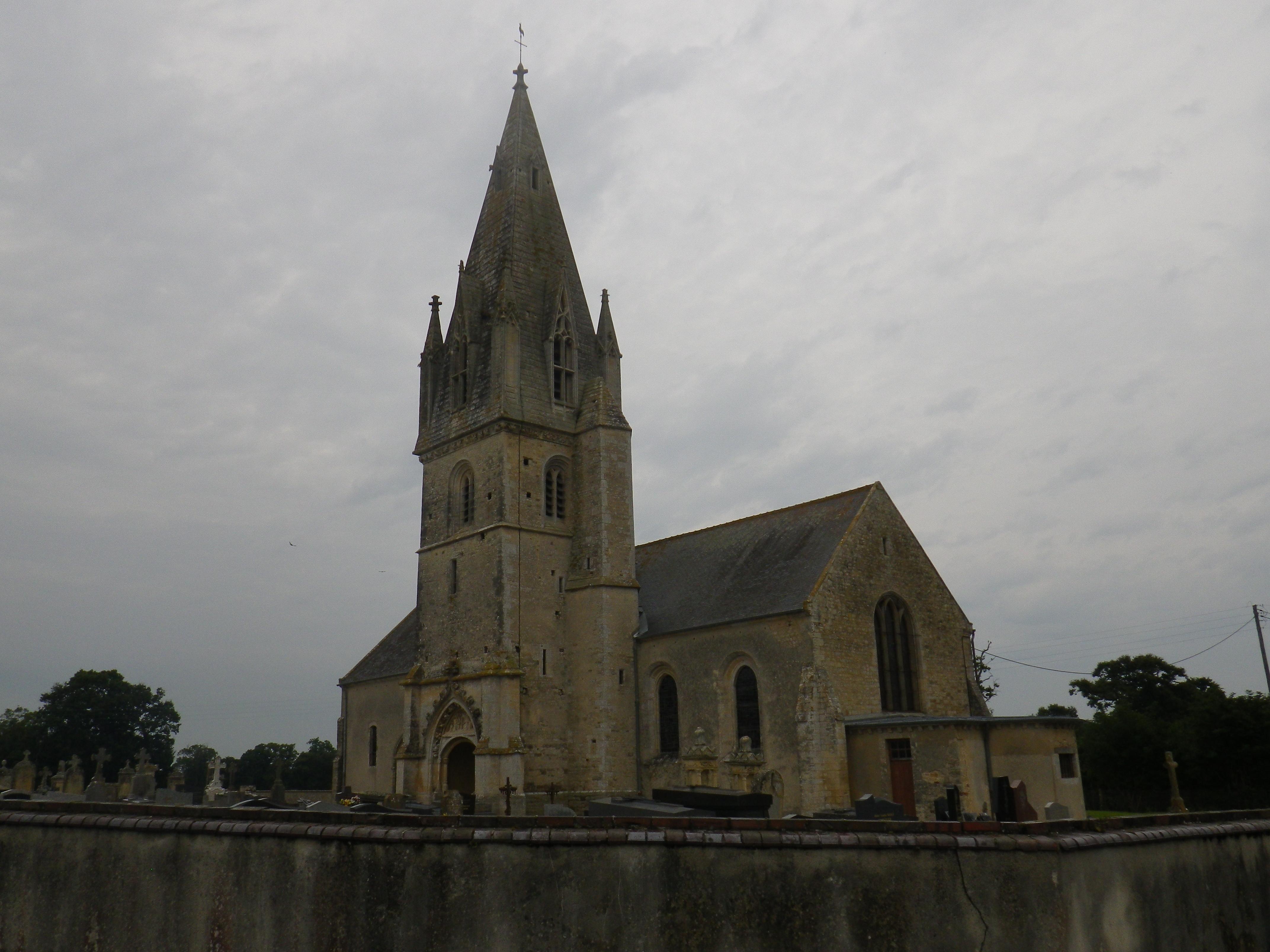 église Saint-Pierre de Bricqueville