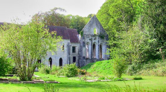 Abbaye Notre-Dame de Fontaine-Guérard