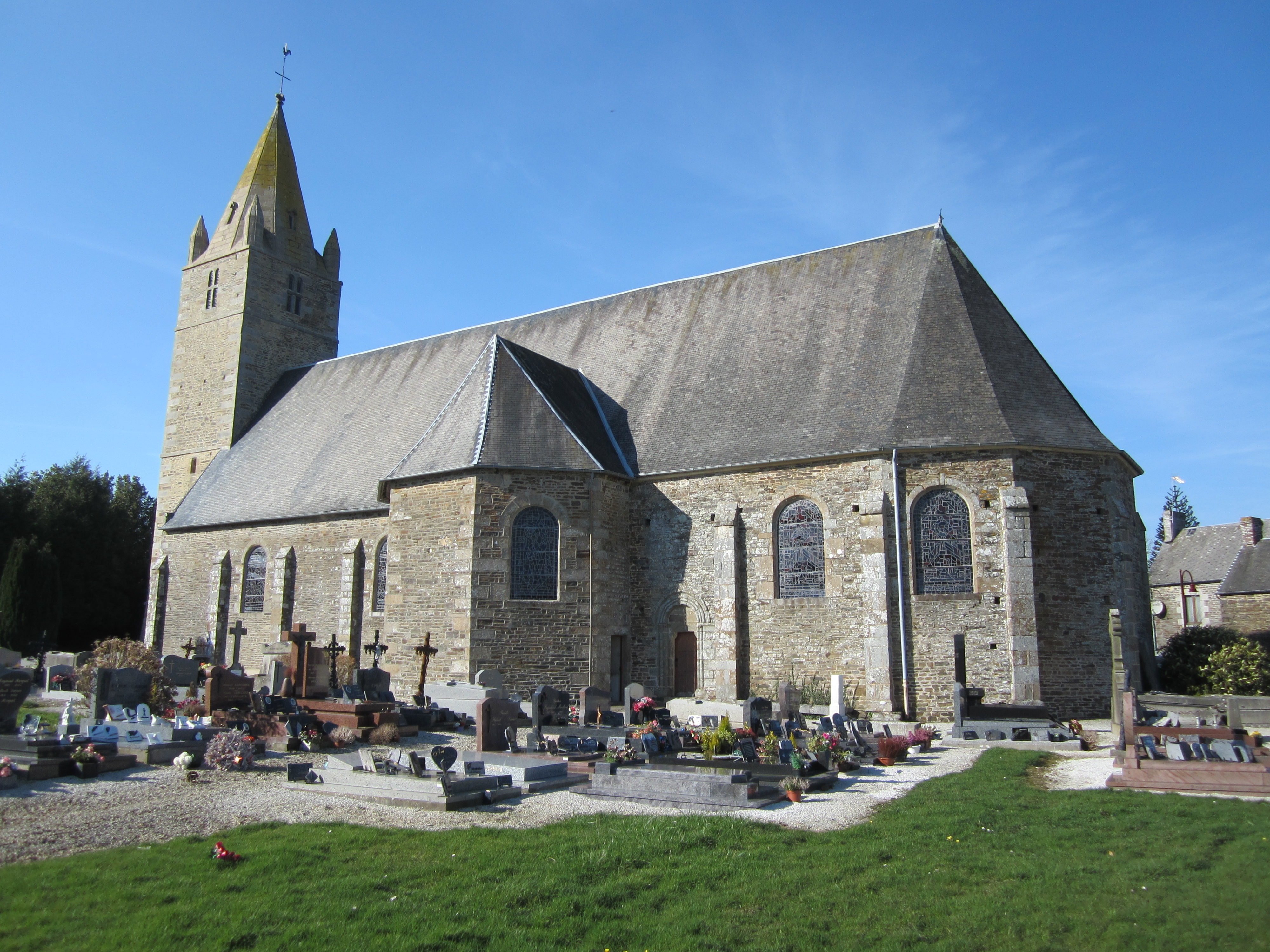 église Sainte-Anne du Mesnil-Garnier
