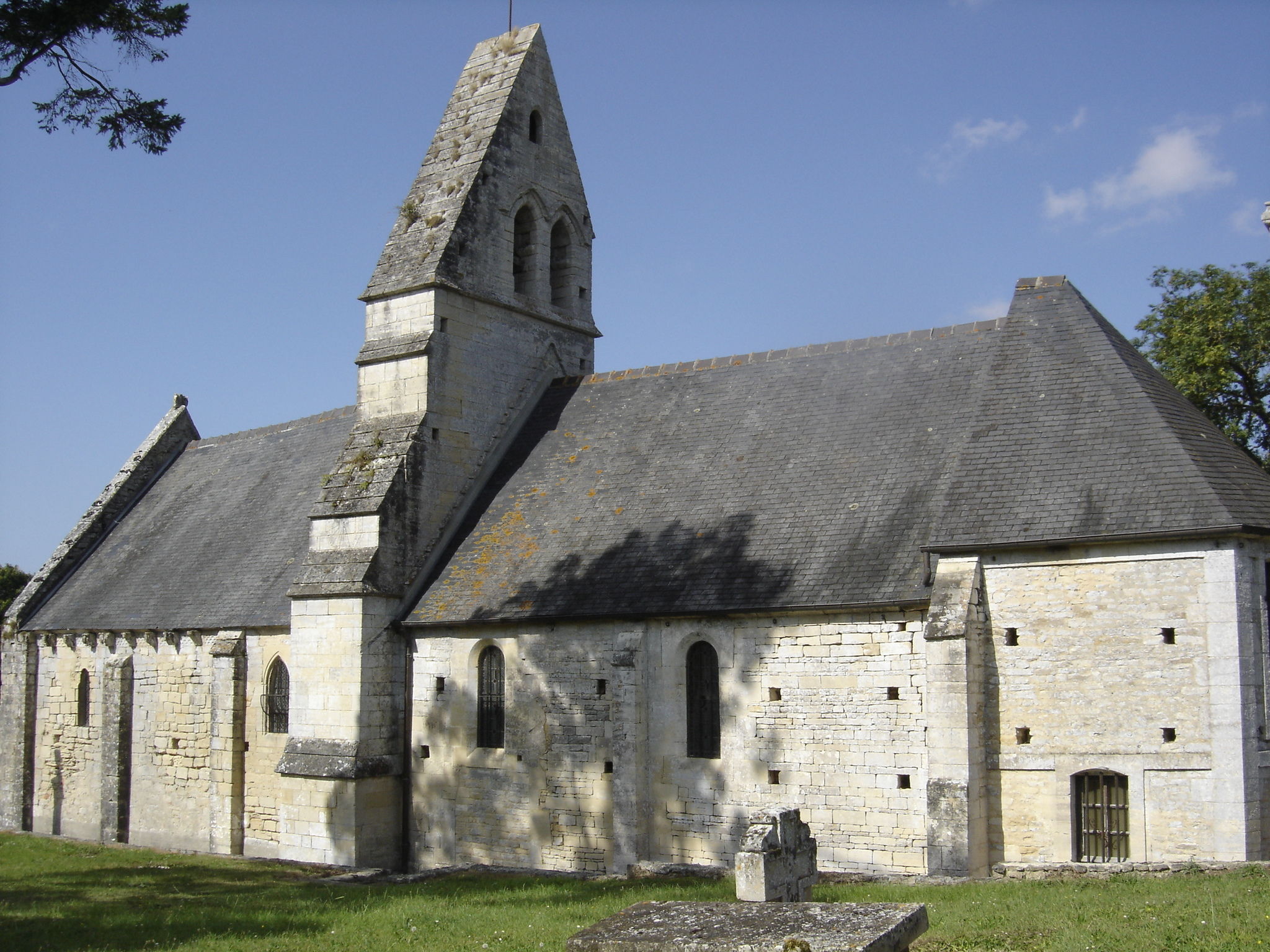 église de la Sainte-Trinité de Pierrepont