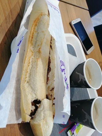 Le Festival Cafeteria