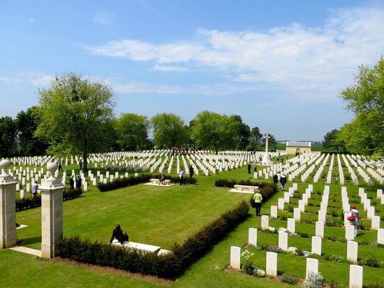 Cimetière militaire canadien de Bény-sur-Mer